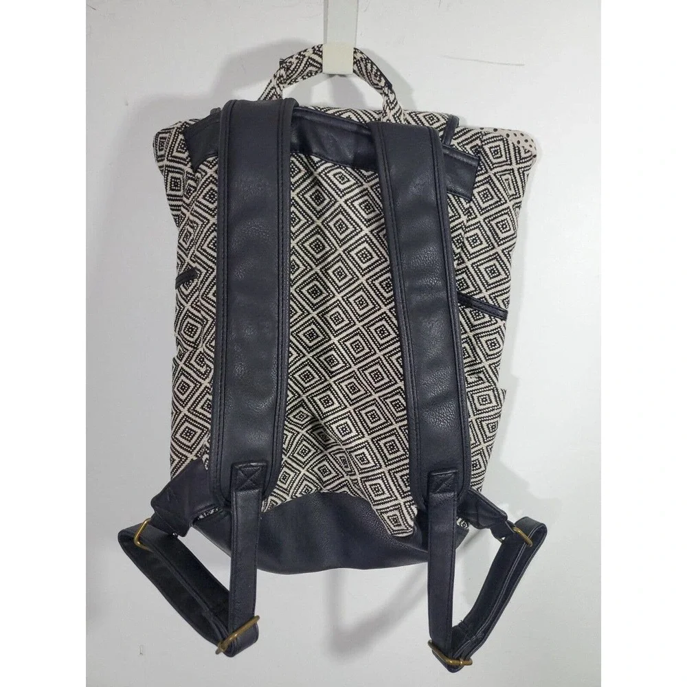 Madden Girl Bookbag Backpack Rucksack Ivory Black Med Embroidery Diamond Pattern